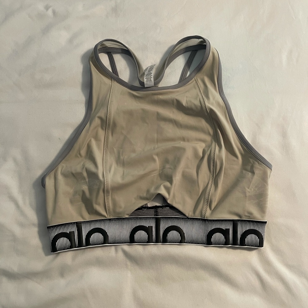 Alo Yoga Matching Set
